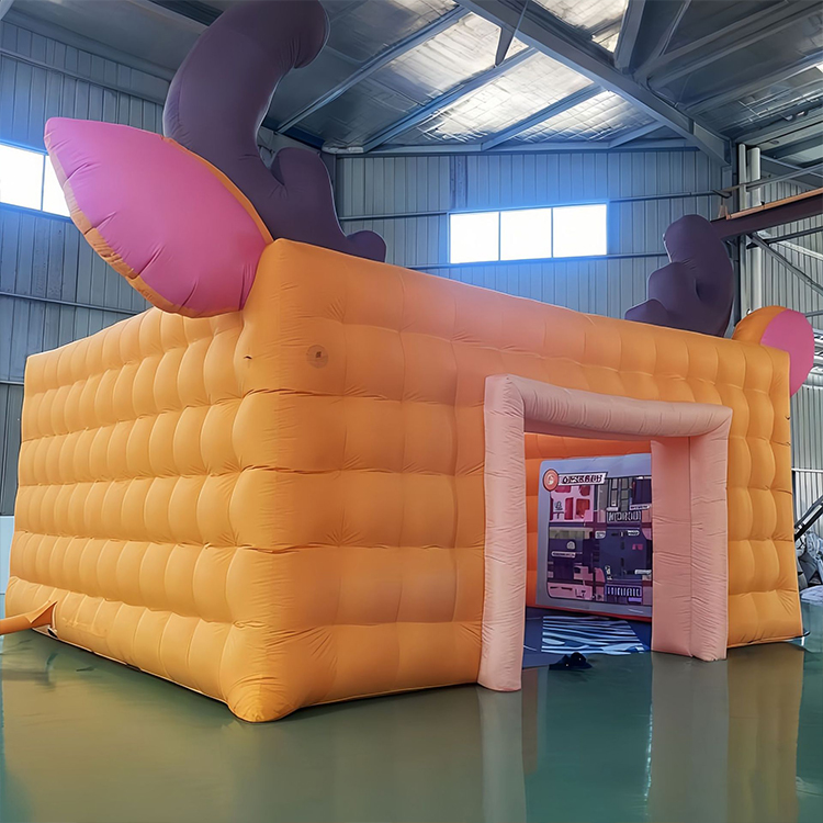 Inflatable arch