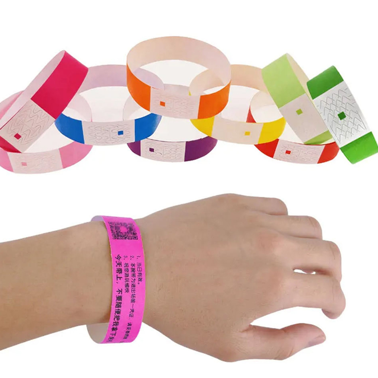 Silicone wristband